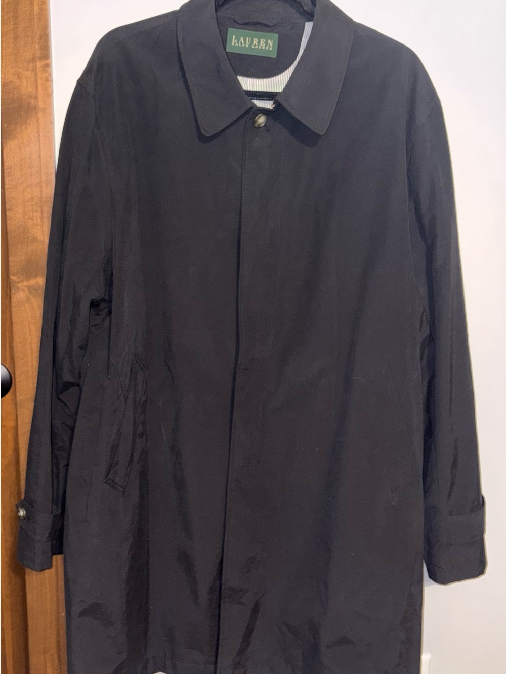 Lauren Ralph Lauren Men’s Black Raincoat with Classic Collar